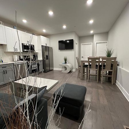 Charming 3Br 2Ba With Private Patio Lägenhet Philadelphia Exteriör bild