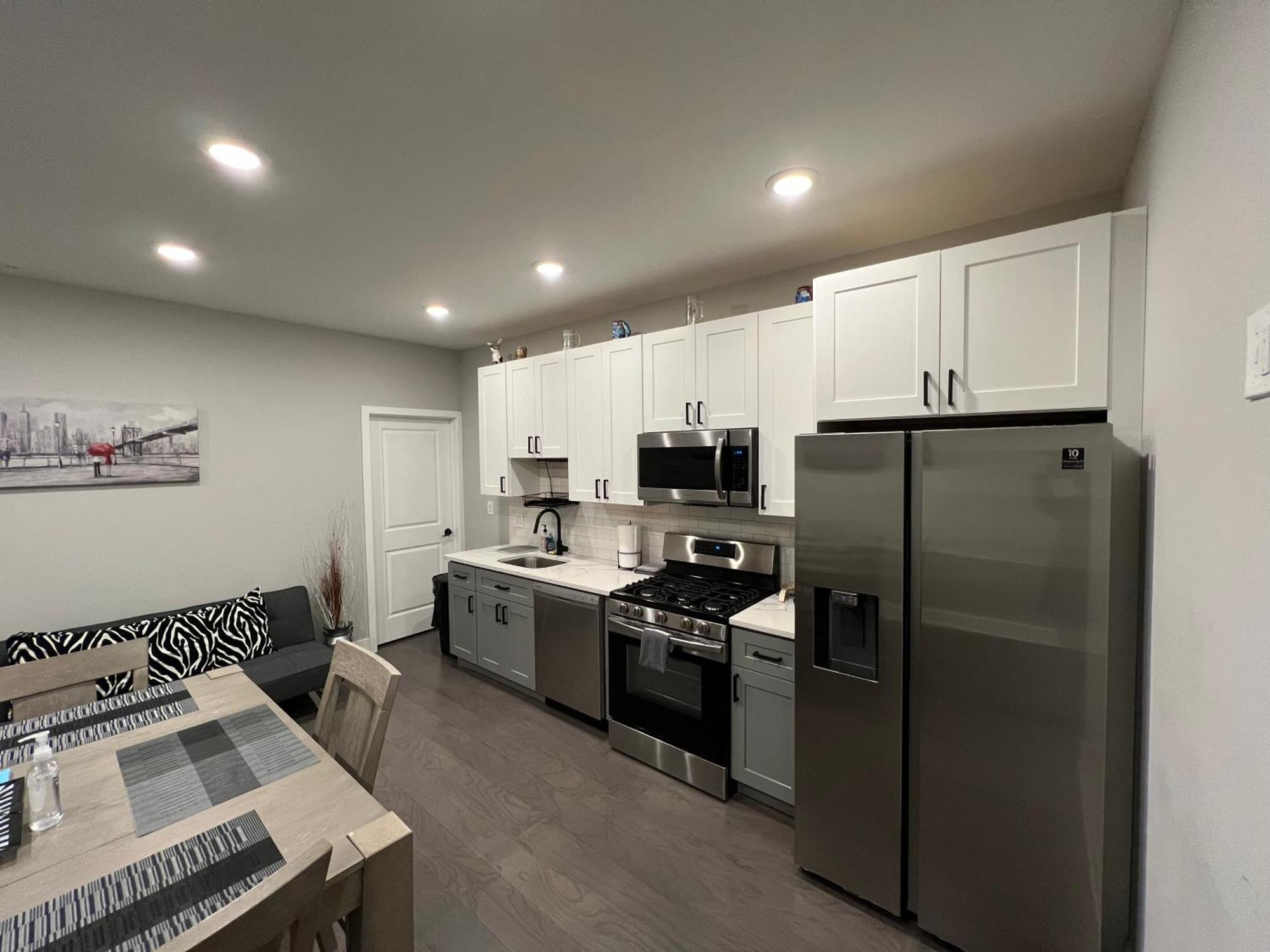 Charming 3Br 2Ba With Private Patio Lägenhet Philadelphia Exteriör bild