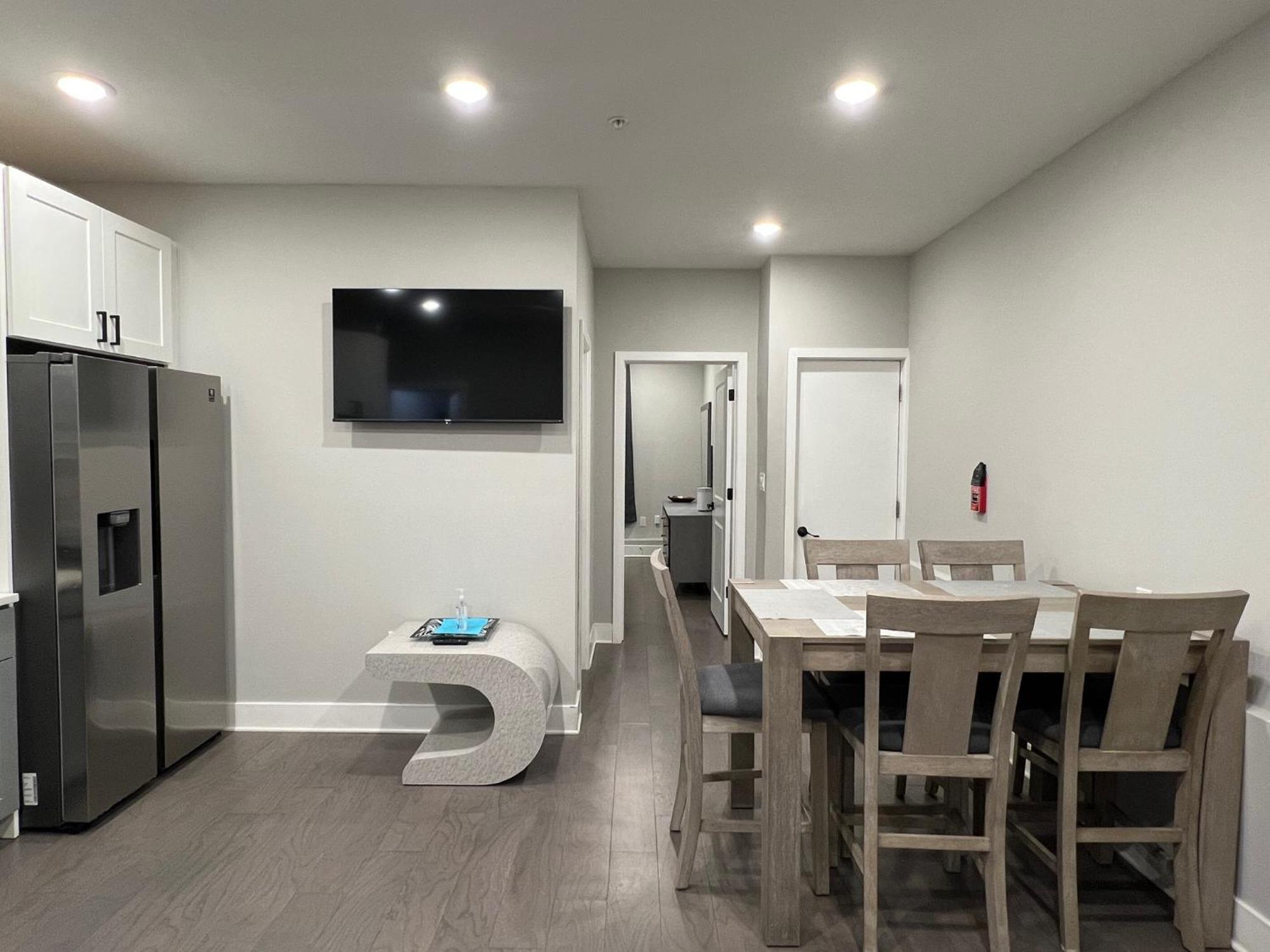 Charming 3Br 2Ba With Private Patio Lägenhet Philadelphia Exteriör bild