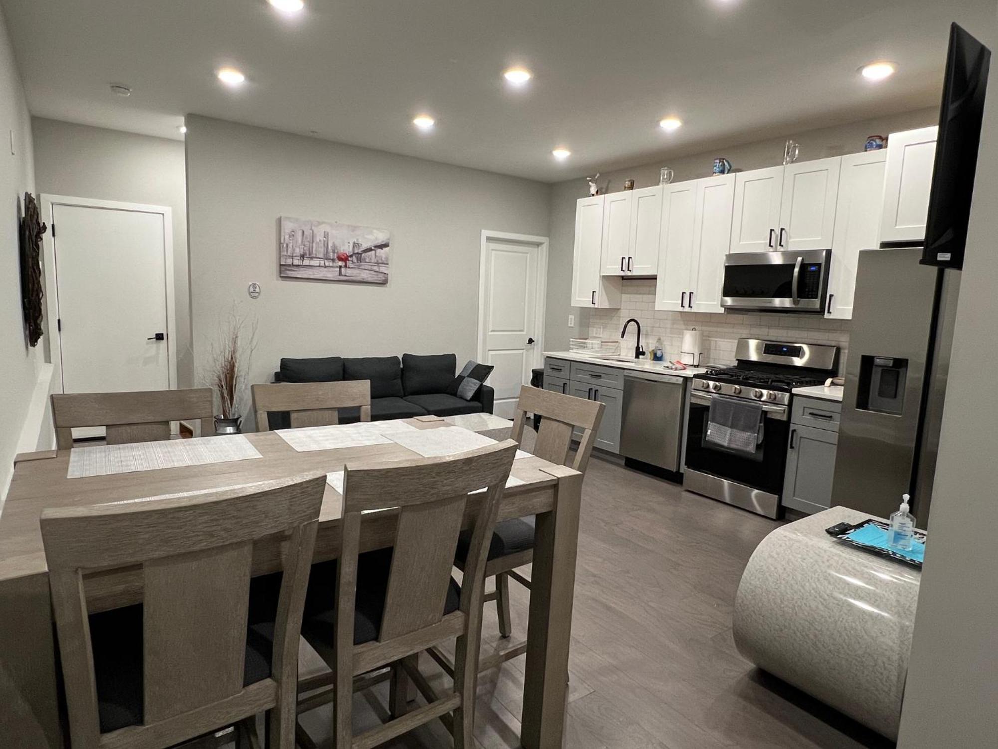 Charming 3Br 2Ba With Private Patio Lägenhet Philadelphia Exteriör bild