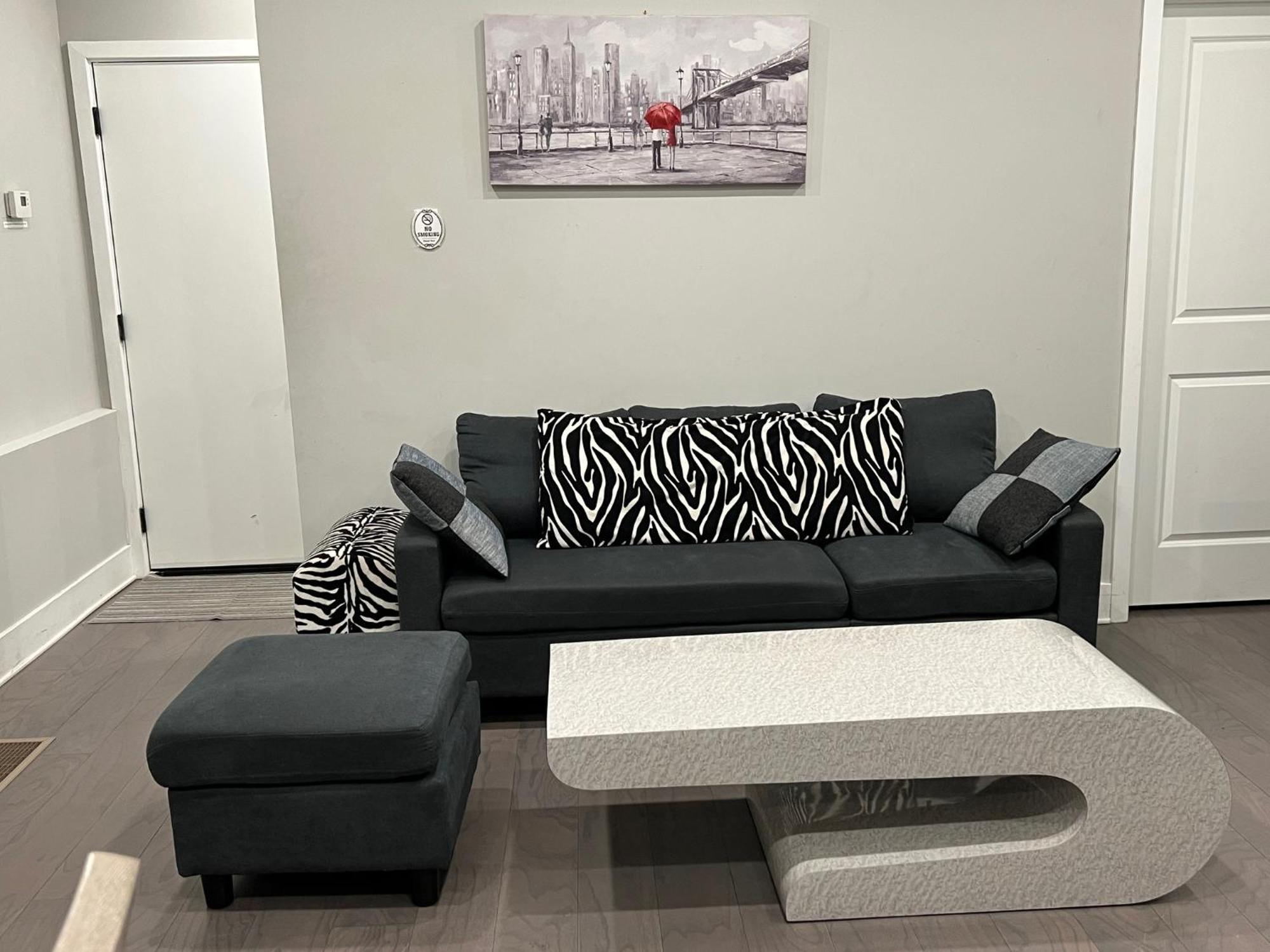 Charming 3Br 2Ba With Private Patio Lägenhet Philadelphia Exteriör bild